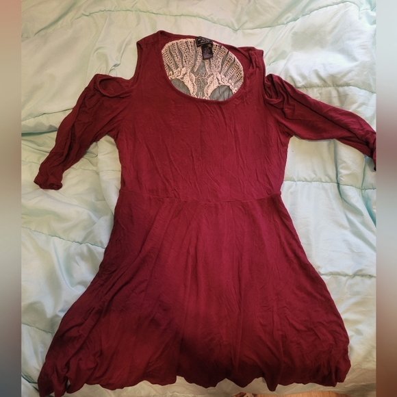 Hot Topic Dresses & Skirts - 🎂 3/$50 Midnight Hour Cold Shoulder Lace Skull Back Dress NWOT Size Xl